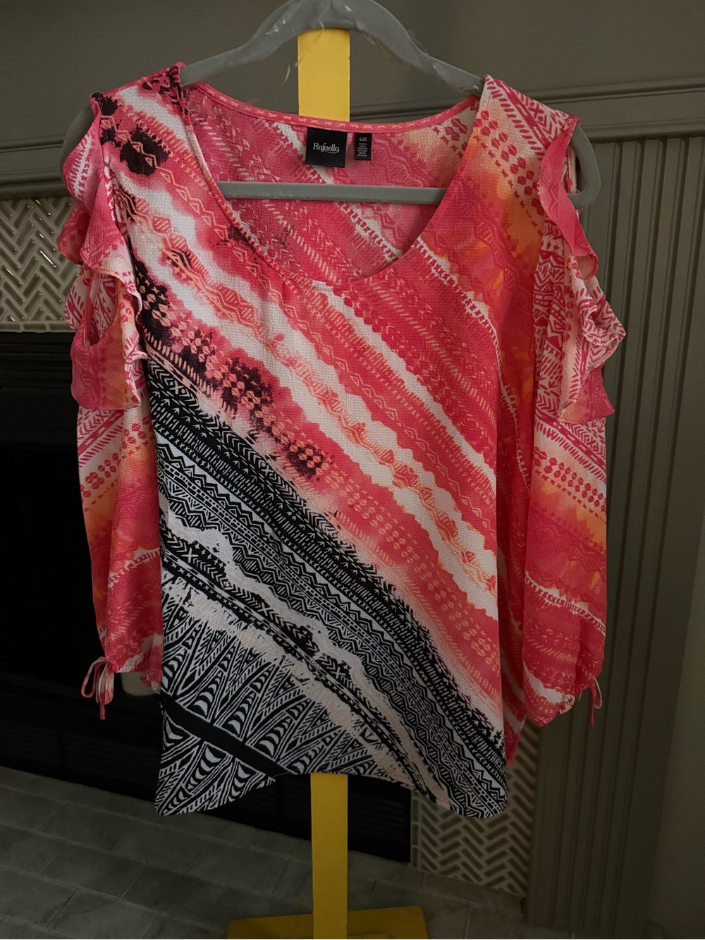 Rafaella Coral & Black Cold-Shoulder Tunic with Patterned Print